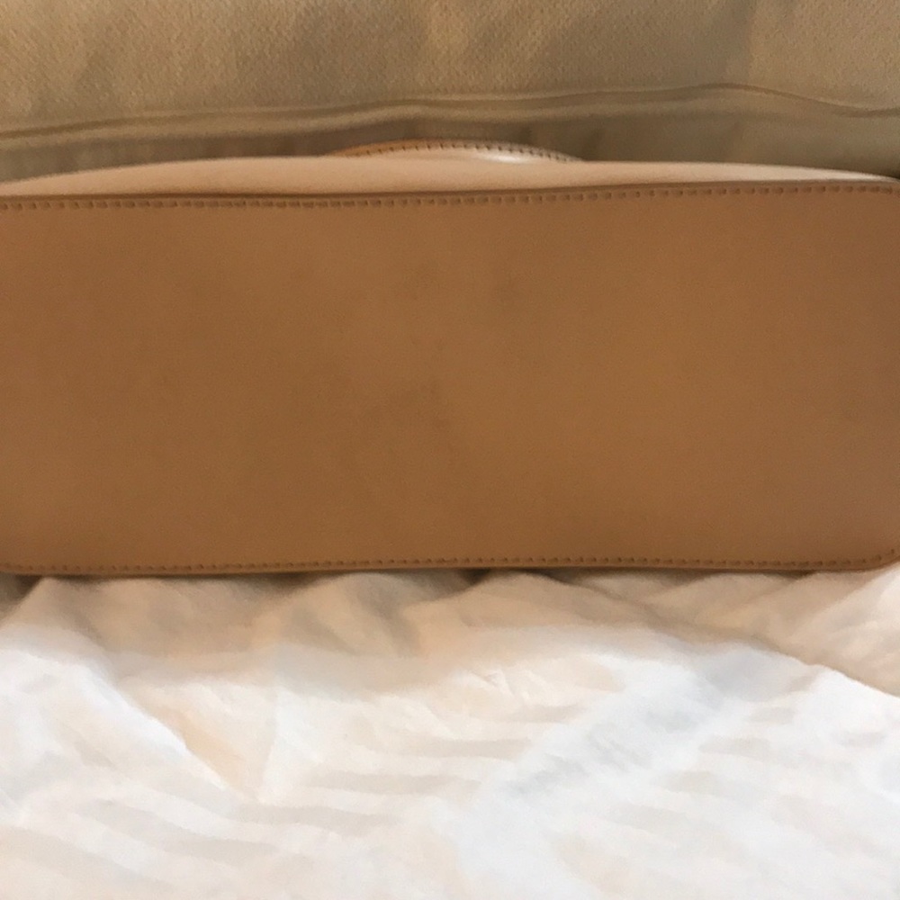 Purse - Picture 2 of 3